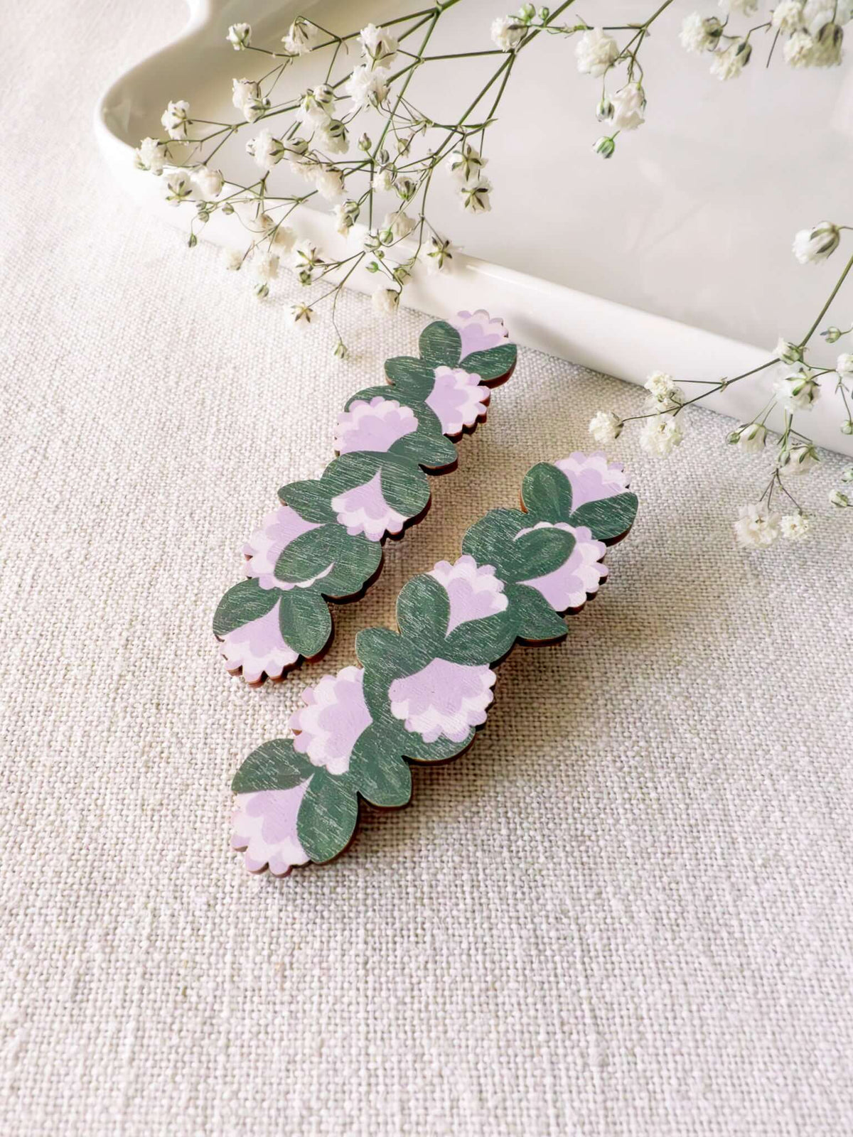 Milja flower pin