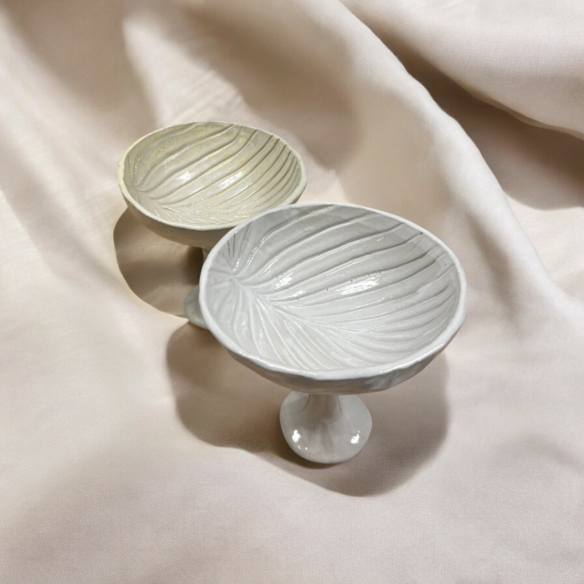 Lehtevä serving bowl, earthy colors
