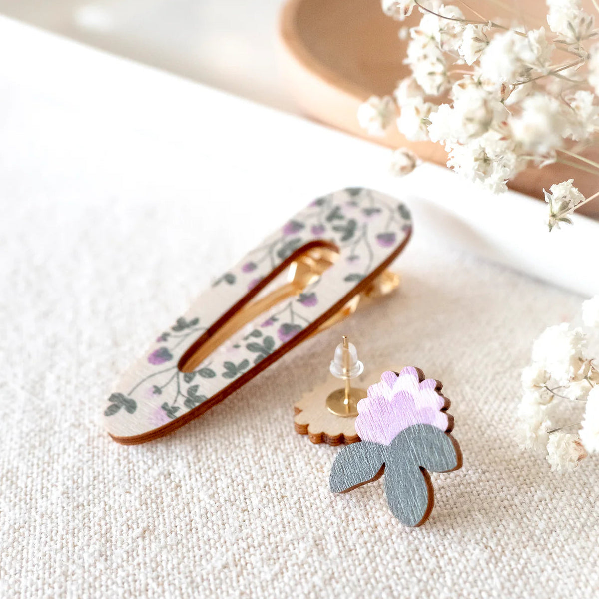 Milja stud earrings