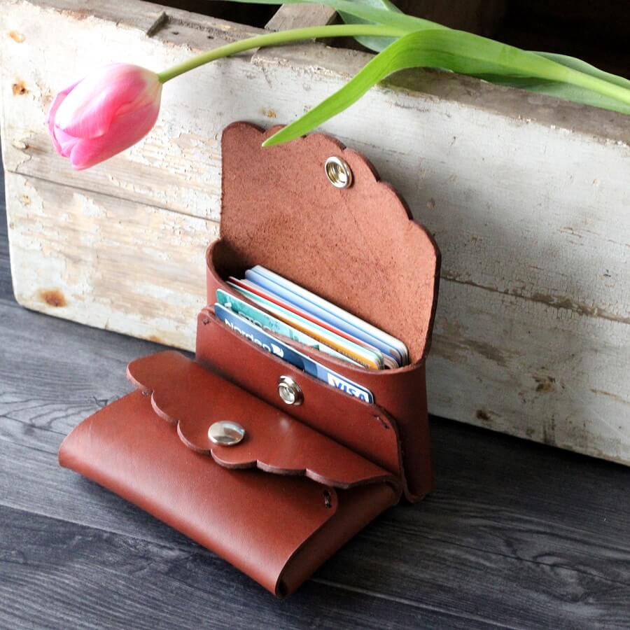Hilla card wallet (various colors)