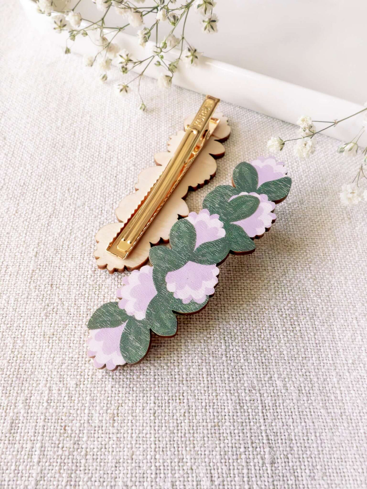 Milja flower pin