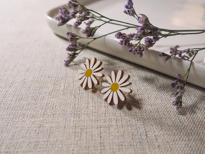 Ilona stud earrings, plywood flower earrings