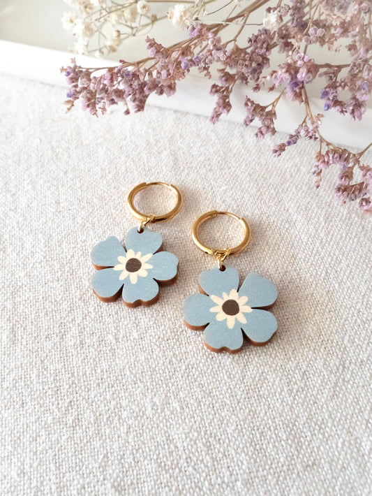 Liina earrings, plywood pet earrings